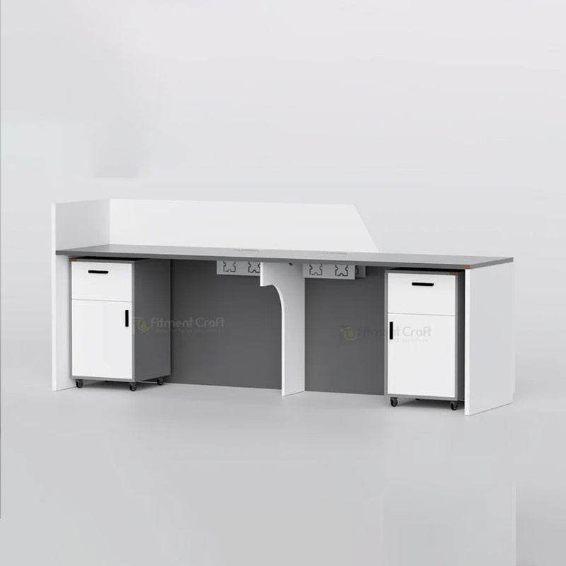 Greeting - Reception Table