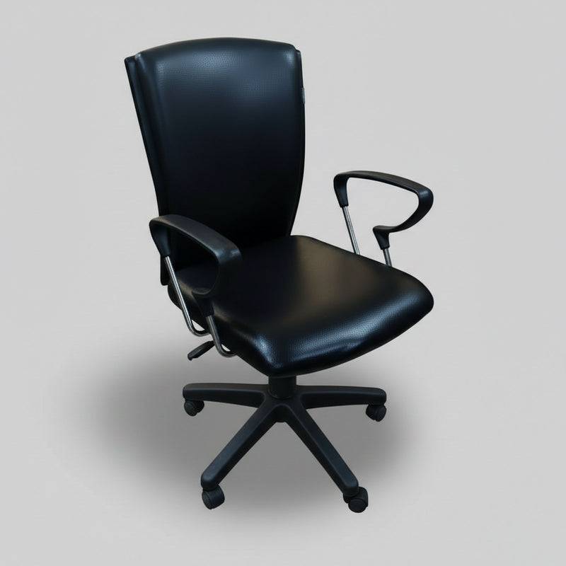 Frick Executive Chair