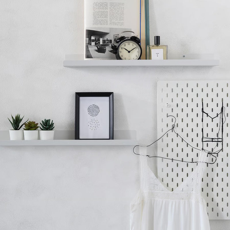 Malmback Display shelf used for books, frames, clock and small room decor