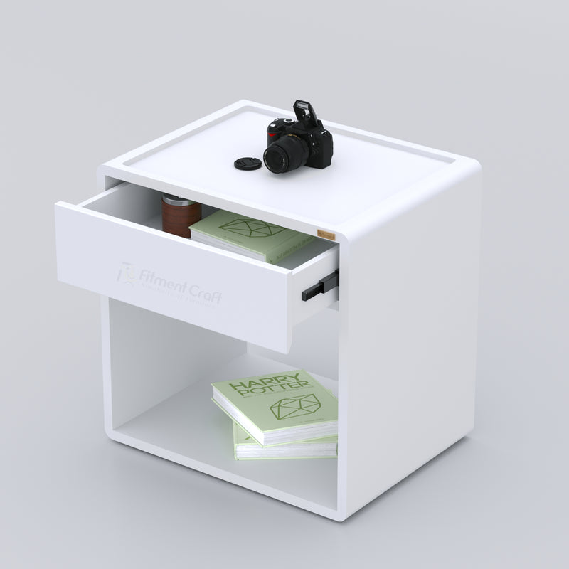 Naira - Side Table