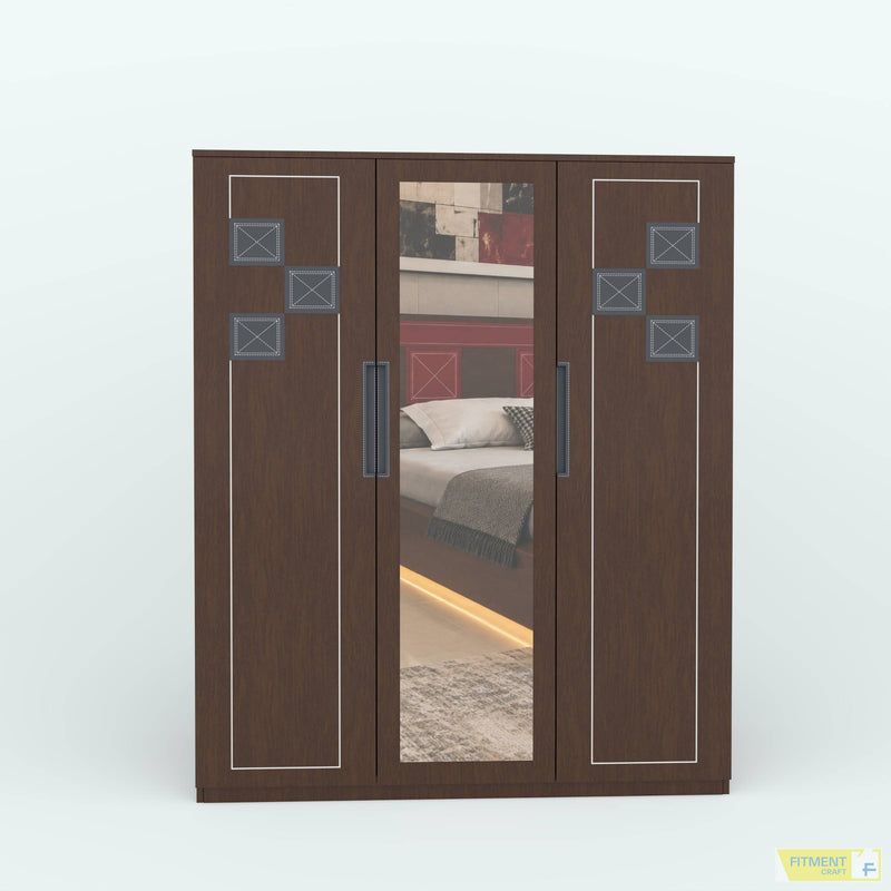 Quadrate Cupboard Storage